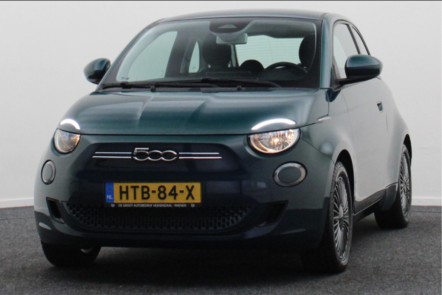 Fiat 500E Icon 42 kWh Virtual Cockpit, Climate, Apple Carplay, Cruise, DAB, USB, 16''