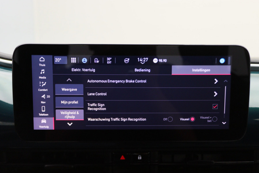 Fiat 500E Icon 42 kWh Virtual Cockpit, Climate, Apple Carplay, Cruise, DAB, USB, 16''