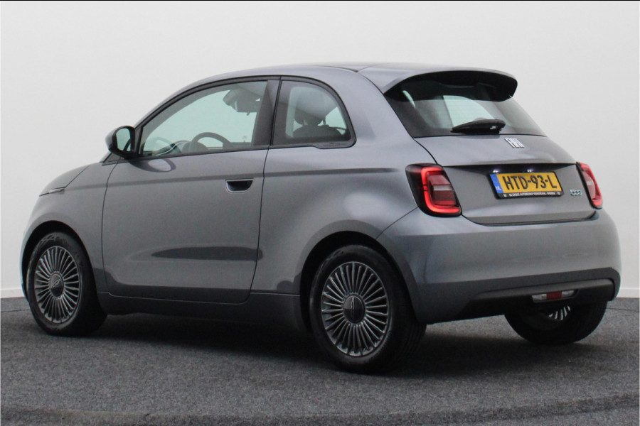 Fiat 500E Icon 42 kWh Virtual Cockpit, Climate, Apple Carplay, Cruise, DAB, USB, 16''