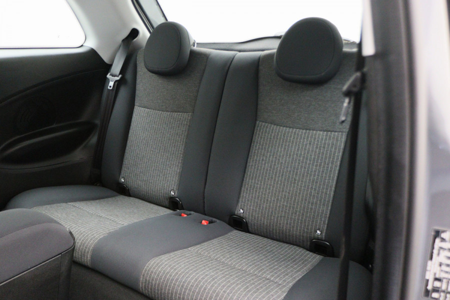 Fiat 500E Icon 42 kWh Virtual Cockpit, Climate, Apple Carplay, Cruise, DAB, USB, 16''