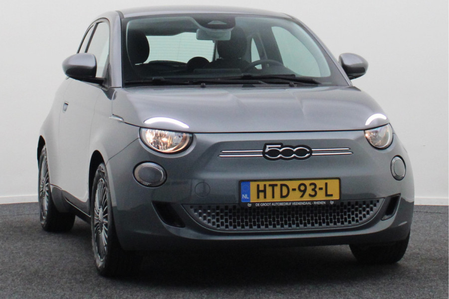 Fiat 500E Icon 42 kWh Virtual Cockpit, Climate, Apple Carplay, Cruise, DAB, USB, 16''