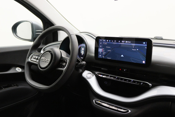Fiat 500E Icon 42 kWh Virtual Cockpit, Climate, Apple Carplay, Cruise, DAB, USB, 16''