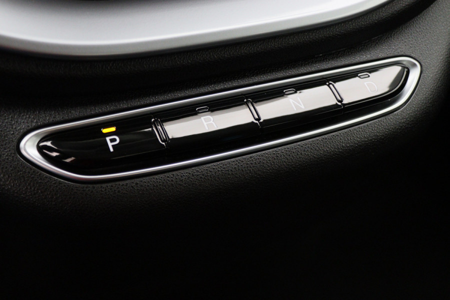 Fiat 500E Icon 42 kWh Virtual Cockpit, Climate, Apple Carplay, Cruise, DAB, USB, 16''