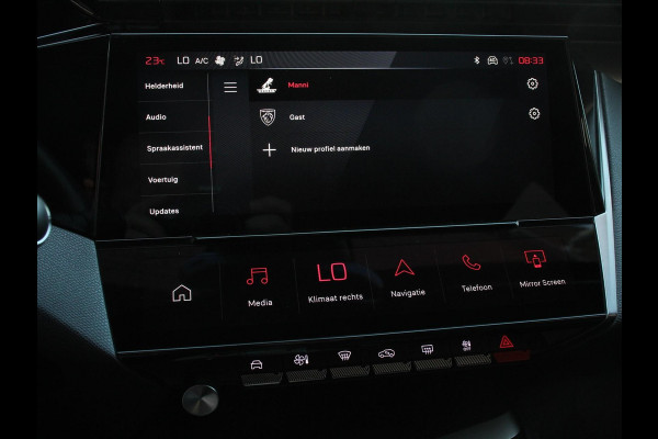 Peugeot 308 1.2 PureTech GT Climate control Adaptive cruise control Parkeersensoren Achteruitrijcamera Navigatie DEMO Voorstoelen verwarmd LED Apple Carplay/ Android Auto