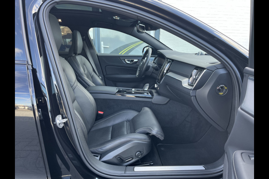 Volvo V60 2.0 T6 Plug-in hybrid AWD Plus Dark | Long range | Panorama dak | Bowers&Wilkins | Memory | stoel verkoeling |