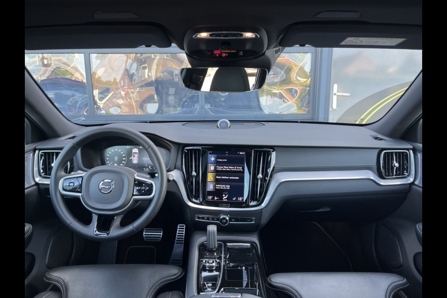 Volvo V60 2.0 T6 Plug-in hybrid AWD Plus Dark | Long range | Panorama dak | Bowers&Wilkins | Memory | stoel verkoeling |