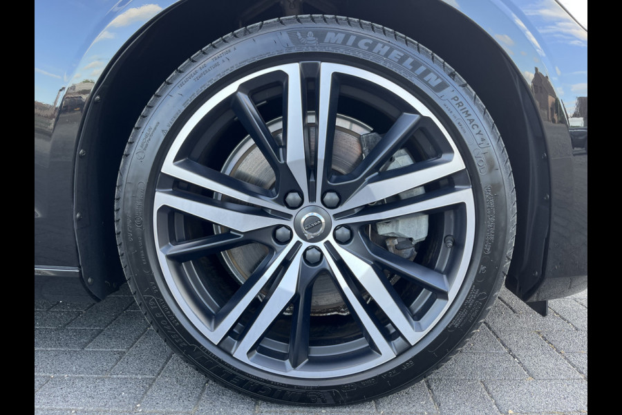 Volvo V60 2.0 T6 Plug-in hybrid AWD Plus Dark | Long range | Panorama dak | Bowers&Wilkins | Memory | stoel verkoeling |
