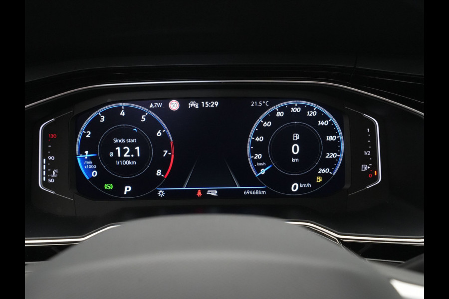 Volkswagen Taigo 1.0 TSI 110pk DSG R-Line Navigatie Panoramadak Camera Keyless Clima Carplay 215