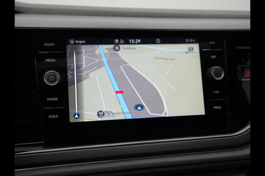 Volkswagen Taigo 1.0 TSI 110pk DSG R-Line Navigatie Panoramadak Camera Keyless Clima Carplay 215