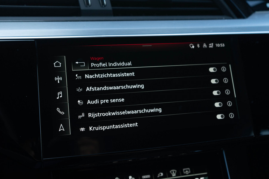Audi e-tron 55 S-line Quattro / Luchtvering/ Standkachel/ Cruise Control/ Panoramadak/ 300kW (408PK)