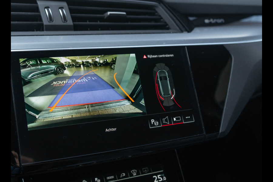 Audi e-tron 55 S-line Quattro / Luchtvering/ Standkachel/ Cruise Control/ Panoramadak/ 300kW (408PK)