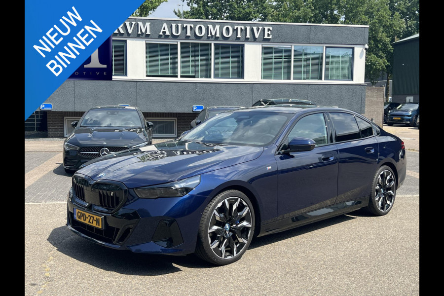 BMW i5 eDrive40 84 kWh ORIG. NL. NAP KM. | MEGA VOL  | M-SPORTPAKKET | PANO | HARMAN&KARDON