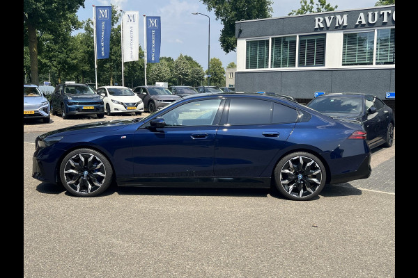 BMW i5 eDrive40 84 kWh ORIG. NL. NAP KM. | MEGA VOL  | M-SPORTPAKKET | PANO | HARMAN&KARDON