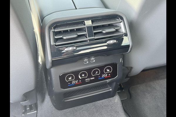BMW i5 eDrive40 84 kWh ORIG. NL. NAP KM. | MEGA VOL  | M-SPORTPAKKET | PANO | HARMAN&KARDON