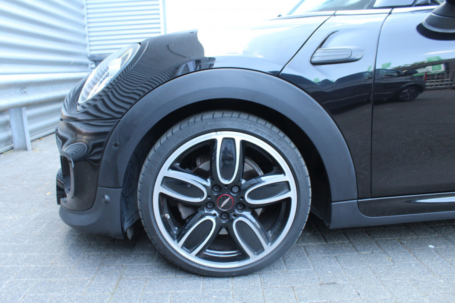 MINI Cooper S 2.0 192pk JC Works Automaat Panoramadak Clima Cruise Navi Camera Leder LMV Stoelverwarming