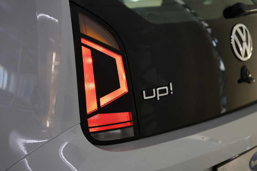 Volkswagen up! 1.0 BMT high up! BLUET AIRCO '17