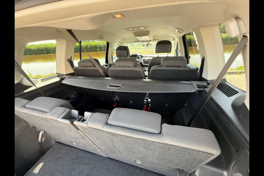 Volkswagen Touran 1.5 TSI Comfortline Business 7p trekhaak / carplay