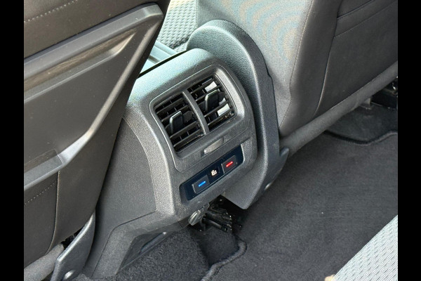 Volkswagen Touran 1.5 TSI Comfortline Business 7p trekhaak / carplay