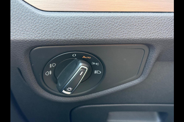 Volkswagen Touran 1.5 TSI Comfortline Business 7p trekhaak / carplay