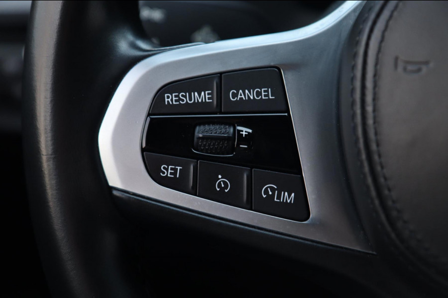 BMW 2 Serie Gran Coupé 218i M Sport / LIVE COCKPIT / HUD / CARPLAY / TREKHAAK / SFEERVERLICHTING