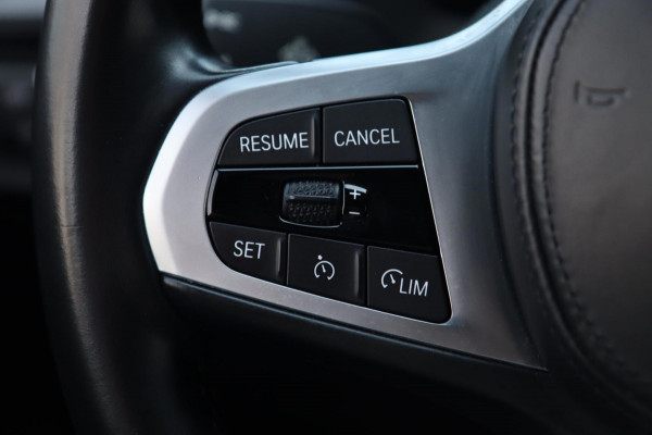 BMW 2 Serie Gran Coupé 218i M Sport / LIVE COCKPIT / HUD / CARPLAY / TREKHAAK / SFEERVERLICHTING