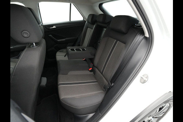 Volkswagen T-Roc 1.0 TSI 115pk Style Navi via App Virtual Cockpit Led Keyless Clima 334