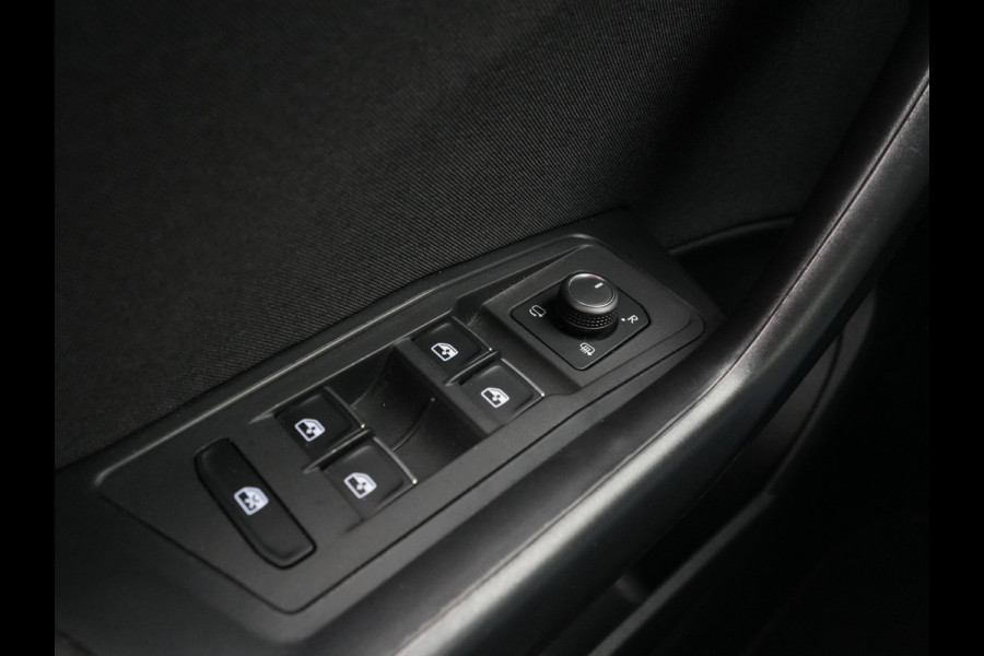 Volkswagen T-Roc 1.0 TSI 115pk Style Navi via App Virtual Cockpit Led Keyless Clima 334