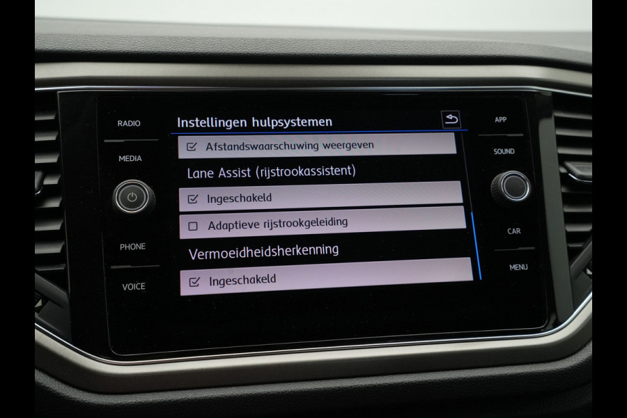 Volkswagen T-Roc 1.0 TSI 115pk Style Navi via App Virtual Cockpit Led Keyless Clima 334