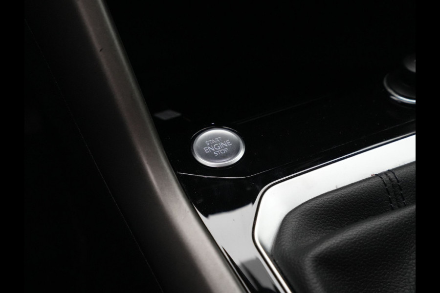 Volkswagen T-Roc 1.0 TSI 115pk Style Navi via App Virtual Cockpit Led Keyless Clima 334