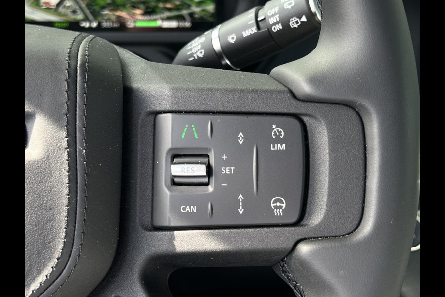 Land Rover Defender 110 P300e X-Dynamic HSE | Urban WideTrack | Quicksilver | Eiger Grey Satin |