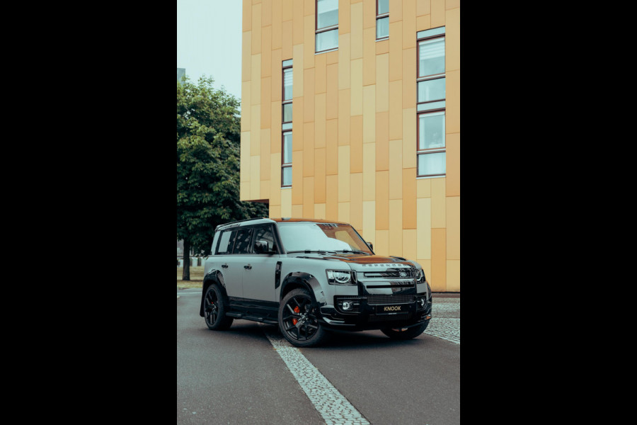 Land Rover Defender 110 P300e X-Dynamic HSE | Urban WideTrack | Quicksilver | Eiger Grey Satin |