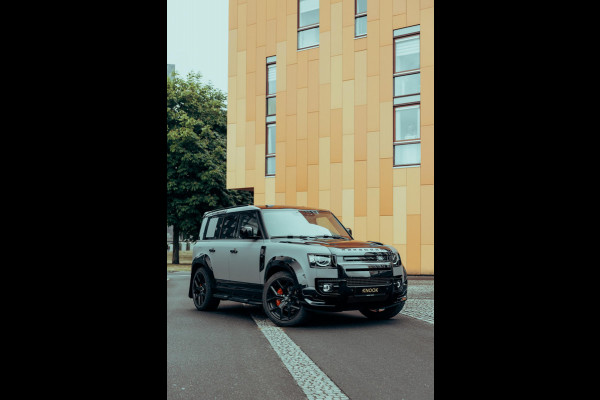 Land Rover Defender 110 P300e X-Dynamic HSE | Urban WideTrack | Quicksilver | Eiger Grey Satin |