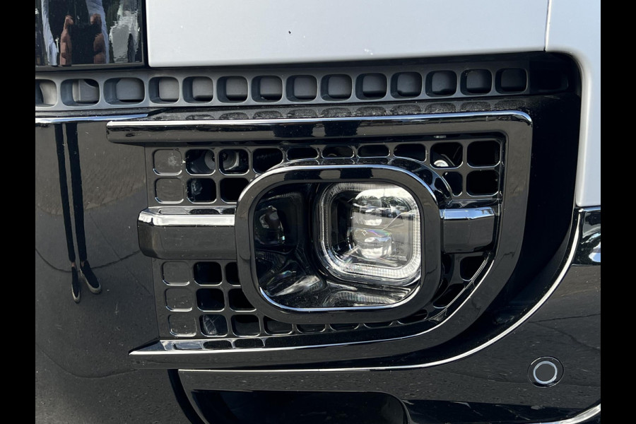 Land Rover Defender 110 P300e X-Dynamic HSE | Urban WideTrack | Quicksilver | Eiger Grey Satin |