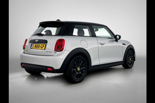 MINI Mini Electric Classic 33 kWh (NL-auto, 1e Eig, Dealer OnderH, Navi Pro, Carplay, Parkeersensoren, Climate Con, Etc)
