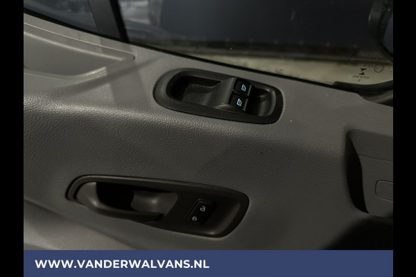Ford Transit 2.0 TDCI 131pk L2H2 Euro6 Airco | 2800kg Trekhaak | Navigatie | Camera | Apple Carplay Android Auto, Cruisecontrol, Parkeersensoren, Bijrijdersbank