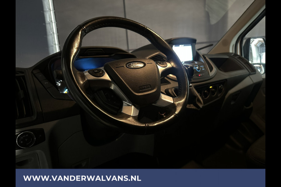 Ford Transit 2.0 TDCI 131pk L2H2 Euro6 Airco | 2800kg Trekhaak | Navigatie | Camera | Apple Carplay Android Auto, Cruisecontrol, Parkeersensoren, Bijrijdersbank
