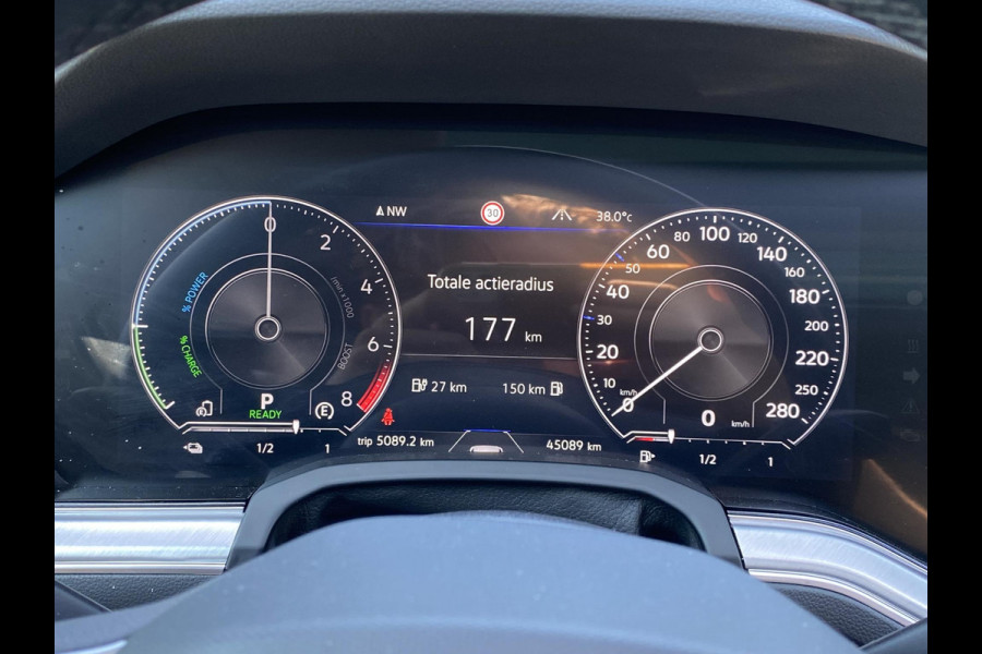 Volkswagen Touareg 3.0 TSi eHybrid 4MOTION Elegance ELEK. TREKHAAK | MEMORY SEAT | 360 CAMERA