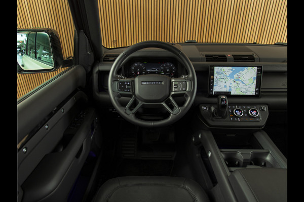Land Rover Defender 110 2.0 P300e 110 X-Dynamic HSE SANDSTONE WRAP,22"URBAN
