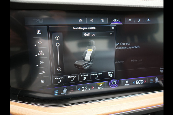 Volkswagen Touareg 3.0 TSi eHybrid 4MOTION Elegance Plug In Hybrid 381pk PHEV | Panodak | Trekhaak af Fabriek | Luchtvering | Adaptive Cruise |  Nachtzicht | Lederen Comfortzetels Massage & Memory | Head Up | 21"L.M  | Dynaudio | Sfeerverlichting |