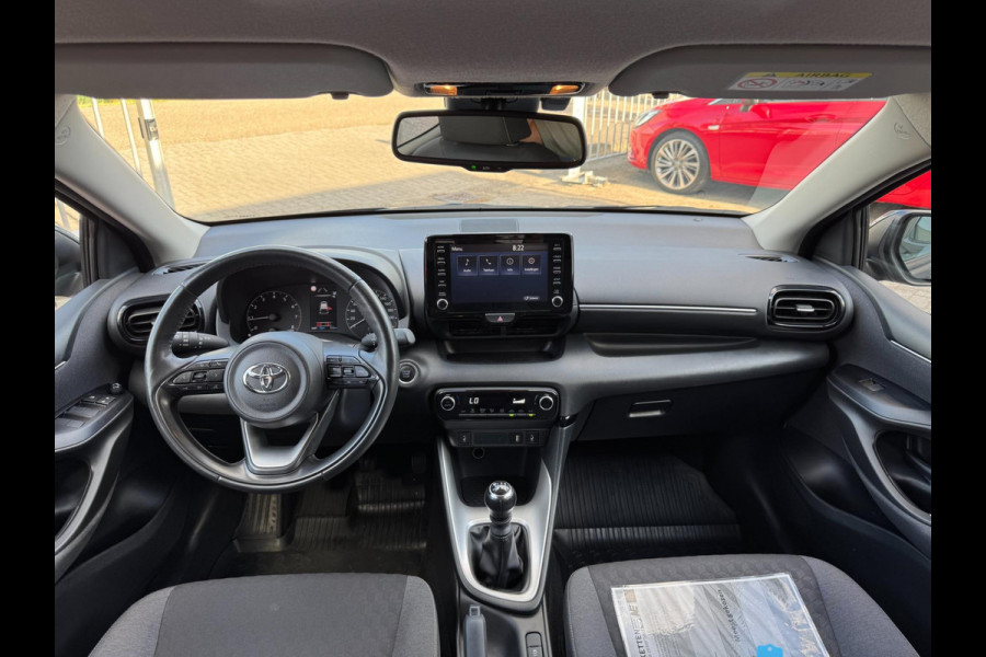 Toyota Yaris 1.5 VVT-i Active Technology 92KW / 125PK LED / CAMERA / CARPLAY / STOELVERWARMING / ACC / KEYLESS GO & ENTRY / LMV
