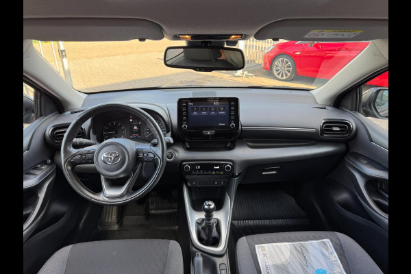 Toyota Yaris 1.5 VVT-i Active Technology 92KW / 125PK LED / CAMERA / CARPLAY / STOELVERWARMING / ACC / KEYLESS GO & ENTRY / LMV