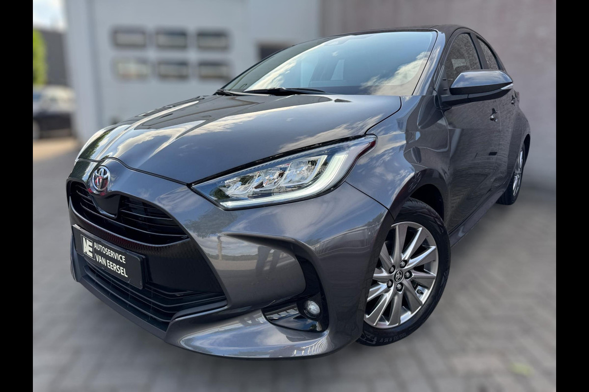 Toyota Yaris 1.5 VVT-i Active Technology 92KW / 125PK LED / CAMERA / CARPLAY / STOELVERWARMING / ACC / KEYLESS GO & ENTRY / LMV Toyota Yaris 1.5 VVT-i Active Technology 92KW / 125PK LED / CAMERA / CARPLAY / STOELVERWARMING / ACC / KEYLESS GO & ENTRY / LMV