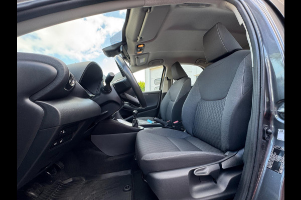 Toyota Yaris 1.5 VVT-i Active Technology 92KW / 125PK LED / CAMERA / CARPLAY / STOELVERWARMING / ACC / KEYLESS GO & ENTRY / LMV
