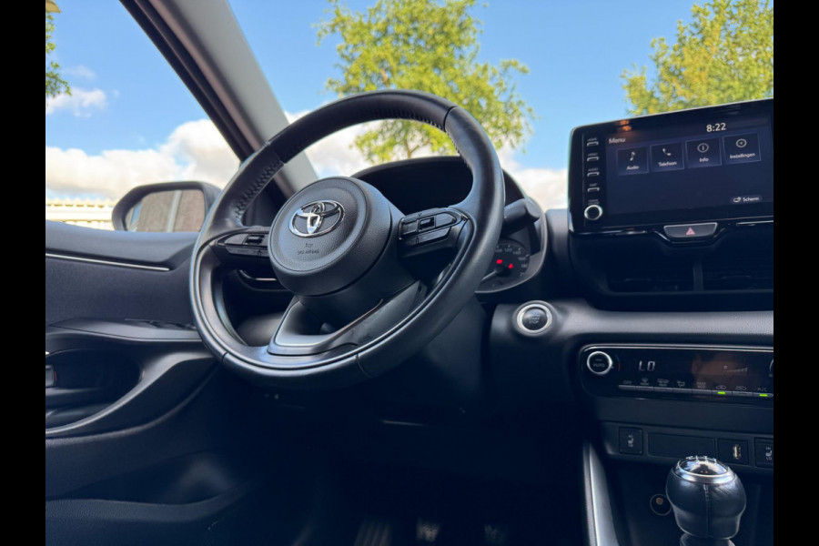 Toyota Yaris 1.5 VVT-i Active Technology 92KW / 125PK LED / CAMERA / CARPLAY / STOELVERWARMING / ACC / KEYLESS GO & ENTRY / LMV