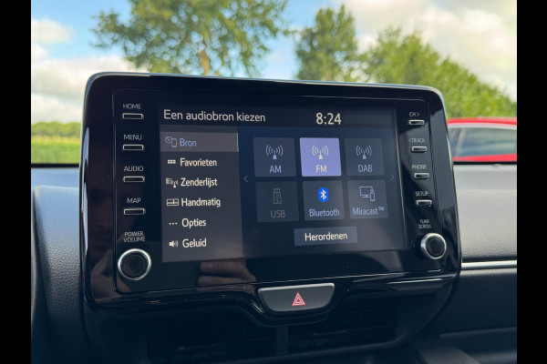 Toyota Yaris 1.5 VVT-i Active Technology 92KW / 125PK LED / CAMERA / CARPLAY / STOELVERWARMING / ACC / KEYLESS GO & ENTRY / LMV