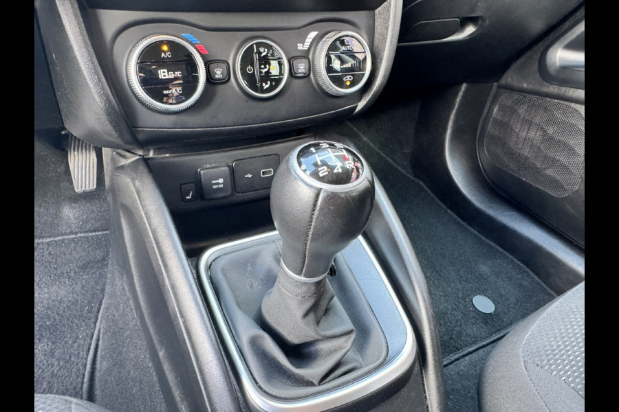 Fiat Tipo Stationwagon 1.0 Life SW | Parkeersensoren achter | Cruise Control met distance control | LED | Stoelverwarming | Lanekeeping assist | Carplay & Android auto