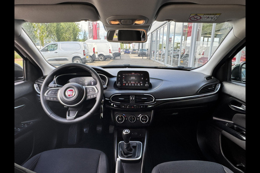 Fiat Tipo Stationwagon 1.0 Life SW | Parkeersensoren achter | Cruise Control met distance control | LED | Stoelverwarming | Lanekeeping assist | Carplay & Android auto