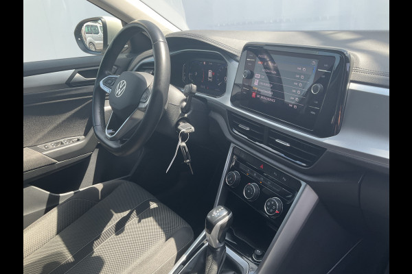Volkswagen T-Roc 1.5 TSI Life 150pk Automaat Adap.Cruise Carplay Cam Hoogzitter Incl.BTW