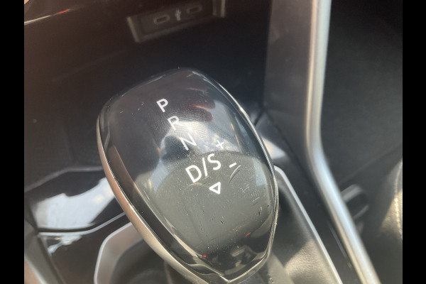 Volkswagen T-Roc 1.5 TSI Life 150pk Automaat Adap.Cruise Carplay Cam Hoogzitter Incl.BTW