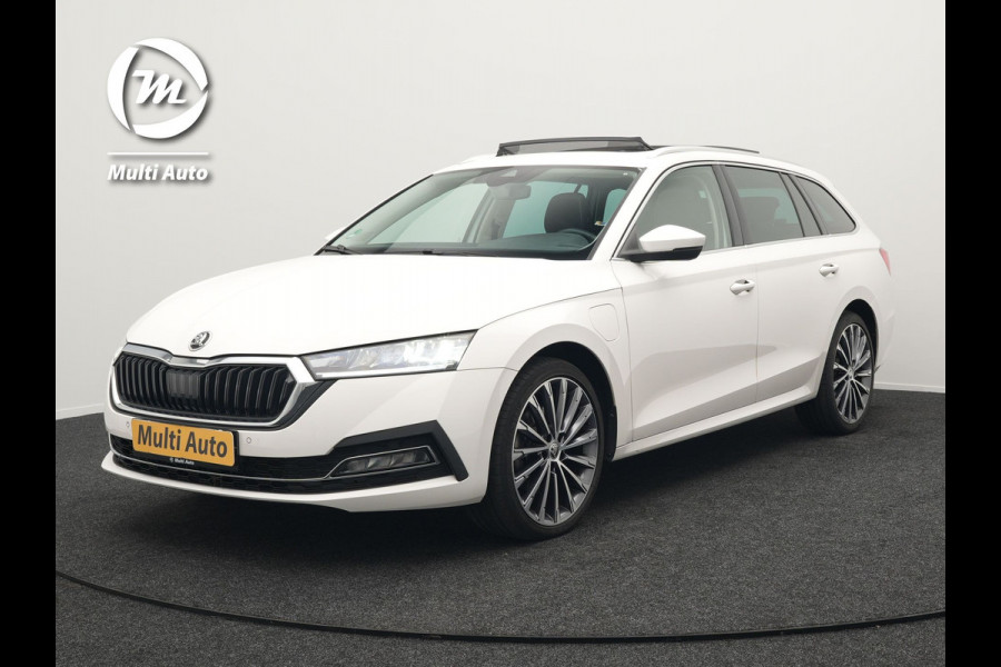 Škoda Octavia Combi 1.4 TSI iV Style Plug In Hybrid 204pk PHEV | Panodak | Sportstoelen Memory & Verwarmd | Canton Audio | 19"L.M | Virtual | Keyless | Apple Carplay | Parkassist | Sfeerverlichting |